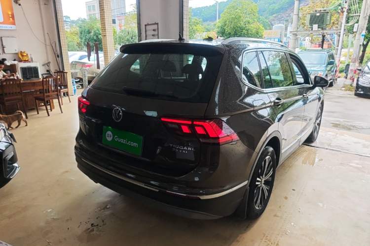 Used Volkswagen Tiguan L 2019 330TSI Automatic Two-Wheel Drive Panoramic Comfort Edition China VI Standard Rear Right 45 Deg