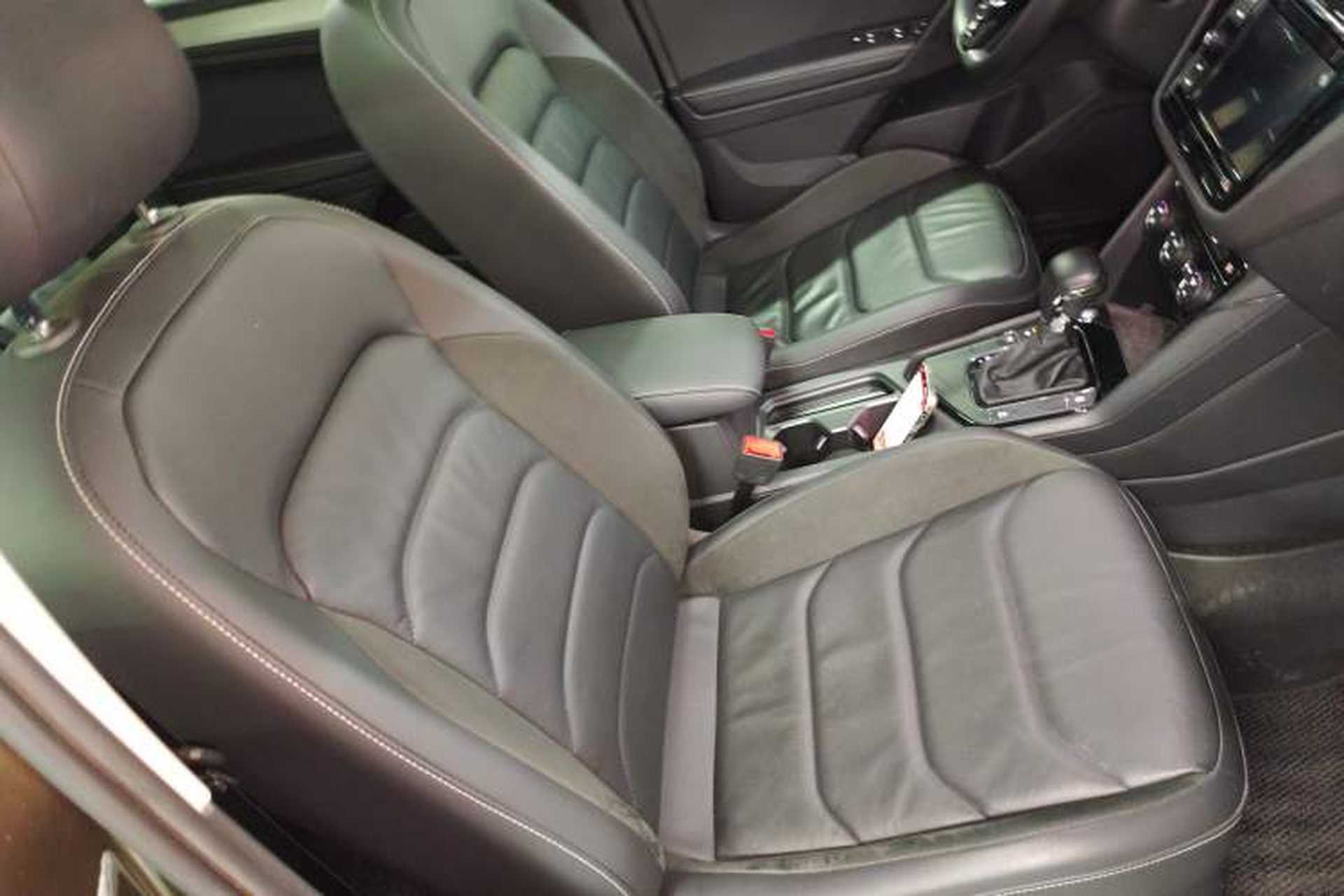 Used Volkswagen Tiguan L 2019 330TSI Automatic Two-Wheel Drive Panoramic Comfort Edition China VI Standard Right Front Seat