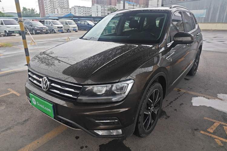 Used Volkswagen Tiguan L 2019 330TSI Automatic Two-Wheel Drive Smart Luxury Version China V Emission Standard Guazi used car, China used car export, Used car for sale, Used  cars, Cheapest cars for sale