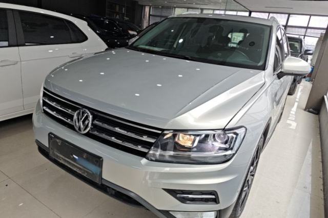 Used Volkswagen Tiguan L 2019 330TSI Automatic Two-Wheel Drive Smart Luxury Version China V Emission Standard