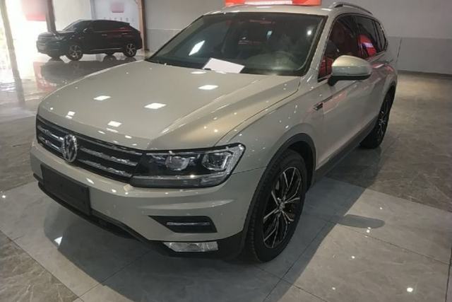 Used Volkswagen Tiguan L 2019 330TSI Automatic Two-Wheel Drive Smart Luxury Version China V Emission Standard