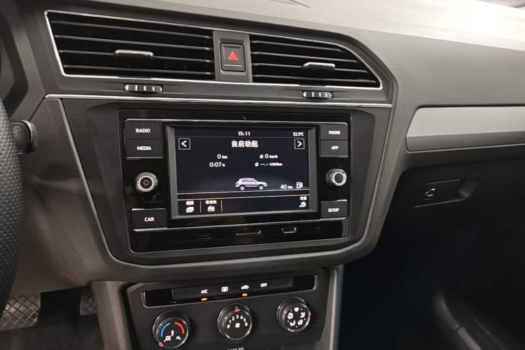 Used Volkswagen Tiguan L 2019 330TSI Automatic Two-Wheel Drive Luxury Edition China VI Standard Audio And AC Panel