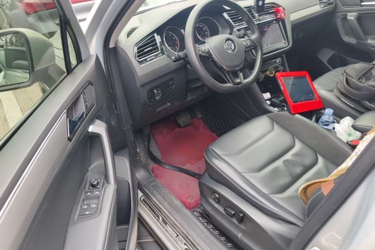 Used Volkswagen Tiguan L 2019 330TSI Automatic Two-Wheel Drive Panoramic Comfort Edition China V Standard Driver Seat