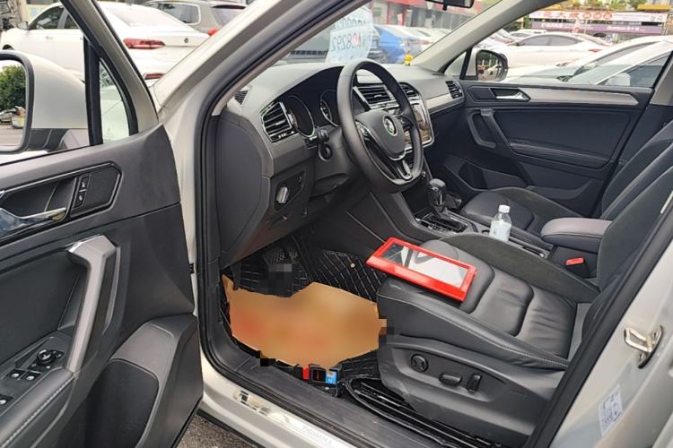 Used Volkswagen Tiguan L 2019 Updated Version 330TSI Automatic Two-Wheel Drive Panoramic Comfort Edition China VI Standard Driver Seat
