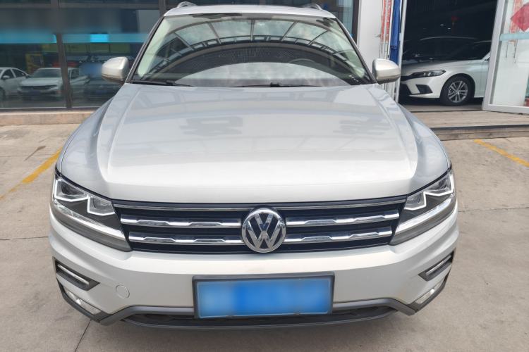 Used Volkswagen Tiguan L 2019 330TSI Automatic Two-Wheel Drive Panoramic Comfort Edition China VI Standard Exterior 1