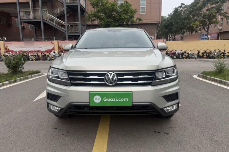 Used Volkswagen Tiguan L 2019 330TSI Automatic Two-Wheel Drive Luxury Edition China VI Standard Exterior 4