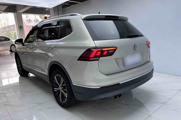 Used Volkswagen Tiguan L 2019 Revised Version 280TSI Automatic Two-Wheel Drive Panoramic Comfort Edition China VI Standard Exterior 4