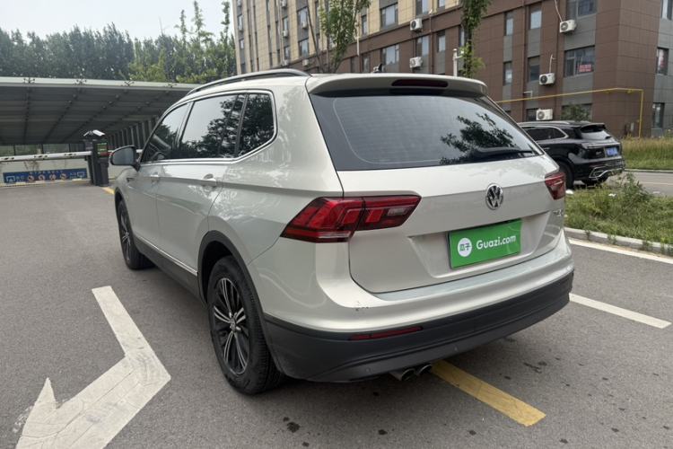 Used Volkswagen Tiguan L 2019 330TSI Automatic Two-Wheel Drive Luxury Edition China VI Standard Exterior 7