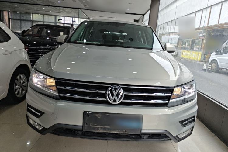Used Volkswagen Tiguan L 2019 330TSI Automatic Two-Wheel Drive Smart Luxury Version China V Emission Standard Front