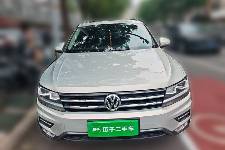 Used Volkswagen Tiguan L 2019 330TSI Automatic Two-Wheel Drive Smart Luxury Version China VI Standard Front