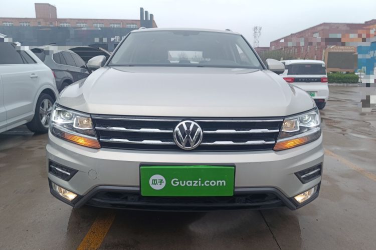 Used Volkswagen Tiguan L 2019 Revised 330TSI Automatic Two-Wheel Drive Smart & Luxury Edition China VI Standard Front