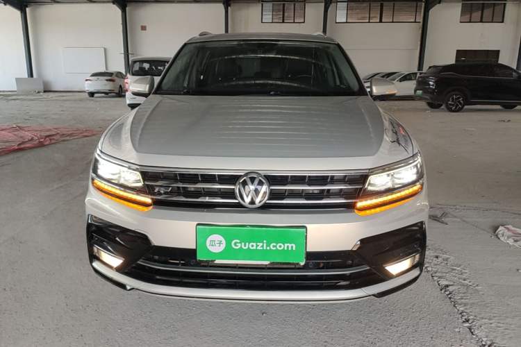 Used Volkswagen Tiguan L 2019 330TSI Automatic Two-Wheel Drive R-Line Flagship Model China VI Standard Front