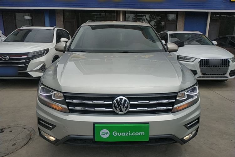 Used Volkswagen Tiguan L 2019 Revised 330TSI Automatic Two-Wheel Drive Smart & Luxury Edition China VI Standard Front