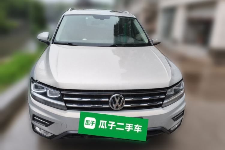 Used Volkswagen Tiguan L 2019 Revised Version 330TSI Automatic Two-Wheel Drive Intelligent Luxury Edition China V Standard Front