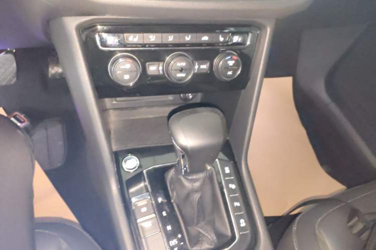 Used Volkswagen Tiguan L 2019 380TSI Automatic All-Wheel Drive Intelligent Luxury Version China V Standard Gear Lever