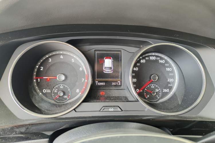 Used Volkswagen Tiguan L 2019 330TSI Automatic Two-Wheel Drive Smart Luxury Version China VI Standard Instrument Cluster