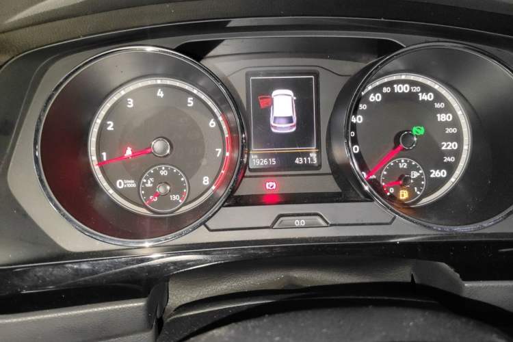 Used Volkswagen Tiguan L 2019 330TSI Automatic Two-Wheel Drive Panoramic Comfort Edition China V Standard Instrument Cluster