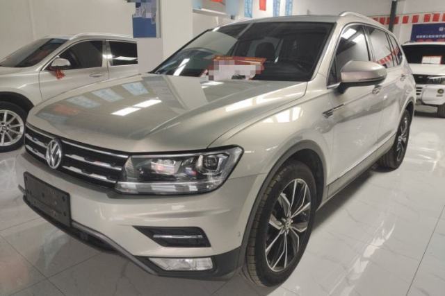 Volkswagen Tiguan L 2019 Revised 330TSI Automatic Two-Wheel Drive Smart & Luxury Edition China VI Standard usado