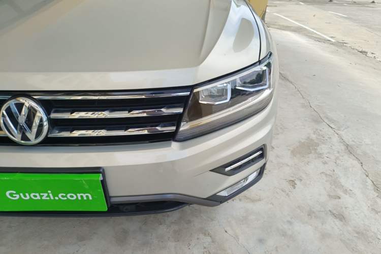 Used Volkswagen Tiguan L 2019 330TSI Automatic Two-Wheel Drive Smart Luxury Version China VI Standard Left Front Headlight