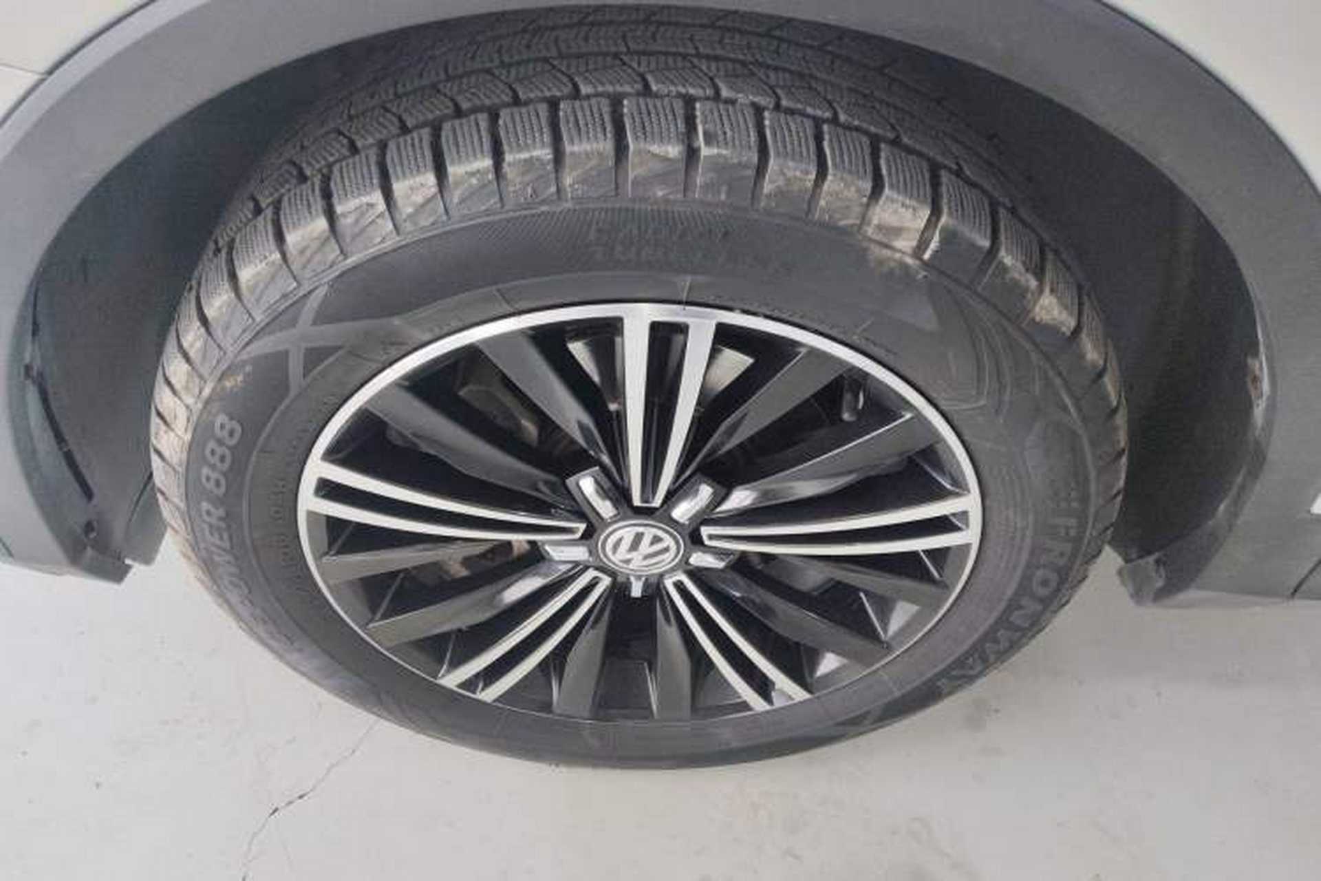 Used Volkswagen Tiguan L 2019 330TSI Automatic Two-Wheel Drive Panoramic Comfort Edition China VI Standard Left Front Wheel Hub