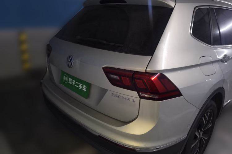 Used Volkswagen Tiguan L 2019 330TSI Automatic Two-Wheel Drive Smart Luxury Version China VI Standard Rear
