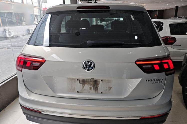 Used Volkswagen Tiguan L 2019 330TSI Automatic Two-Wheel Drive Smart Luxury Version China V Emission Standard Rear