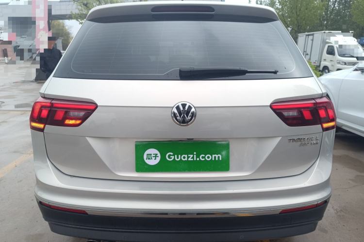Used Volkswagen Tiguan L 2019 Revised 330TSI Automatic Two-Wheel Drive Smart & Luxury Edition China VI Standard Rear