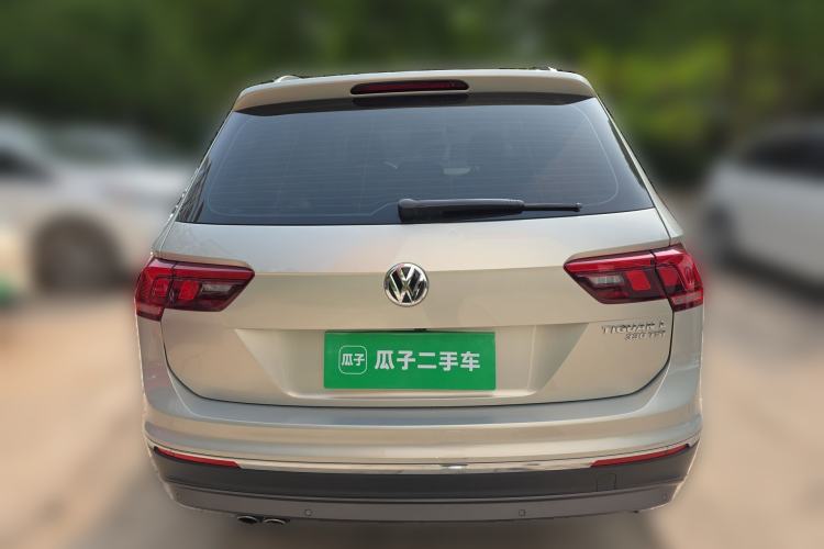 Used Volkswagen Tiguan L 2019 Revised 330TSI Automatic Two-Wheel Drive Smart & Luxury Edition China VI Standard Rear