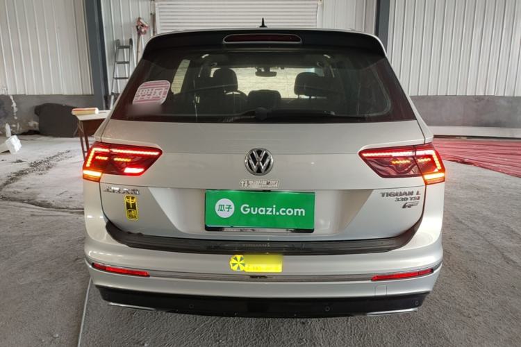 Used Volkswagen Tiguan L 2019 330TSI Automatic Two-Wheel Drive R-Line Flagship Model China VI Standard Rear