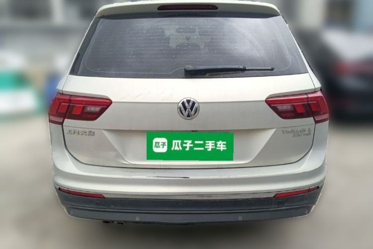 Used Volkswagen Tiguan L 2019 330TSI Automatic Two-Wheel Drive Smart Luxury Version China VI Standard Rear