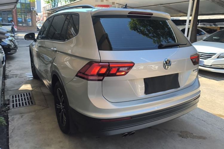 Used Volkswagen Tiguan L 2019 330TSI Automatic Two-Wheel Drive Luxury Edition China VI Standard Rear Left 45 Deg