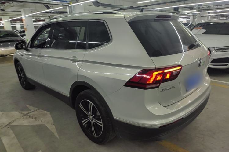 Used Volkswagen Tiguan L 2019 Updated Version 330TSI Automatic Two-Wheel Drive Panoramic Comfort Edition China VI Standard Rear Left 45 Deg