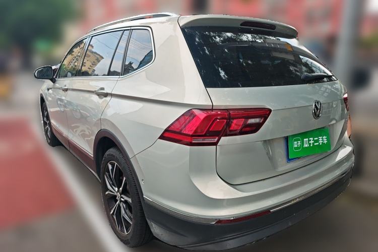 Used Volkswagen Tiguan L 2019 330TSI Automatic Two-Wheel Drive Smart Luxury Version China VI Standard Rear Left 45 Deg