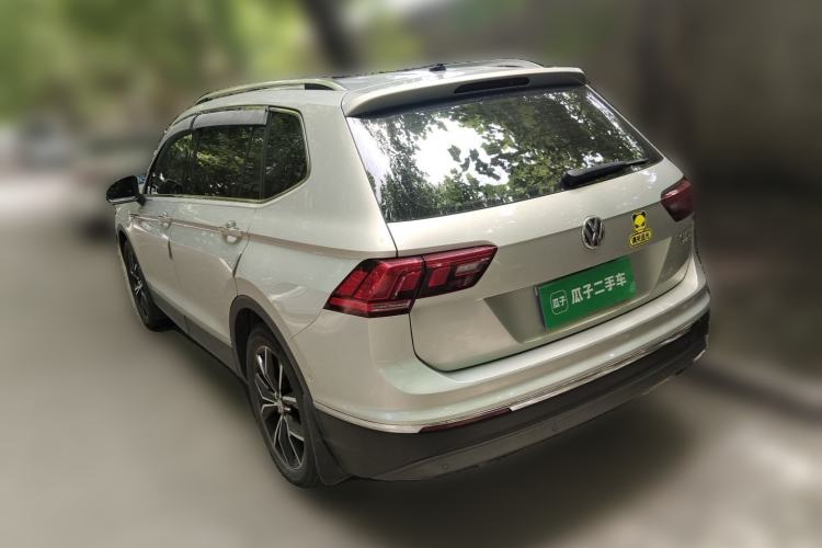 Used Volkswagen Tiguan L 2019 330TSI Automatic Two-Wheel Drive Smart Luxury Version China VI Standard Rear Left 45 Deg