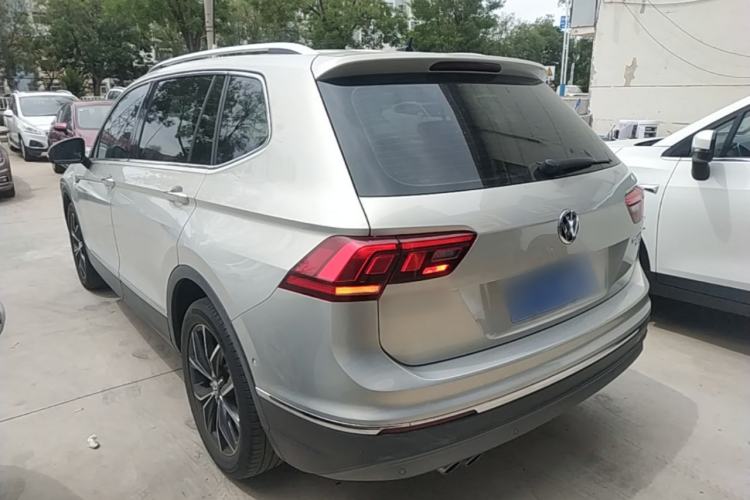 Used Volkswagen Tiguan L 2019 Revised 330TSI Automatic Two-Wheel Drive Smart & Luxury Edition China VI Standard Rear Left 45 Deg