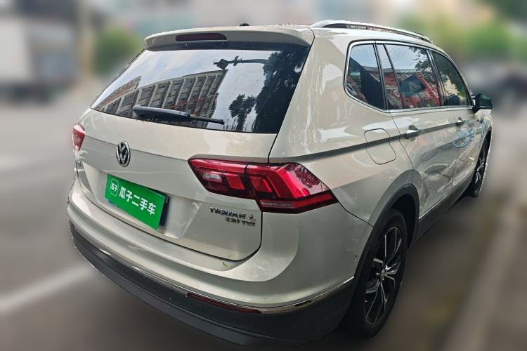 Used Volkswagen Tiguan L 2019 330TSI Automatic Two-Wheel Drive Smart Luxury Version China VI Standard Rear Right 45 Deg