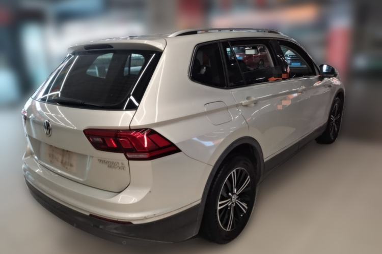 Used Volkswagen Tiguan L 2019 330TSI Automatic Two-Wheel Drive Panoramic Comfort Edition China VI Standard Rear Right 45 Deg