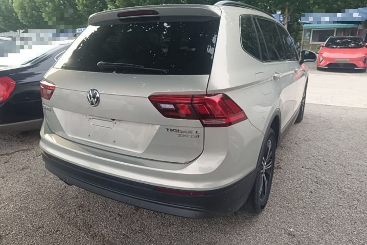 Used Volkswagen Tiguan L 2019 330TSI Automatic Two-Wheel Drive Luxury Edition China VI Standard Rear Right 45 Deg