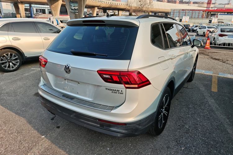 Used Volkswagen Tiguan L 2019 330TSI Automatic Two-Wheel Drive Luxury Edition China VI Standard Rear Right 45 Deg
