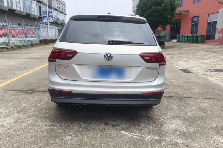 Used Volkswagen Tiguan L 2019 Revised 330TSI Automatic Two-Wheel Drive Smart & Luxury Edition China VI Standard Rear