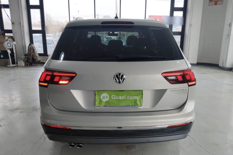 Used Volkswagen Tiguan L 2019 330TSI Automatic Two-Wheel Drive Panoramic Comfort Edition China VI Standard Rear