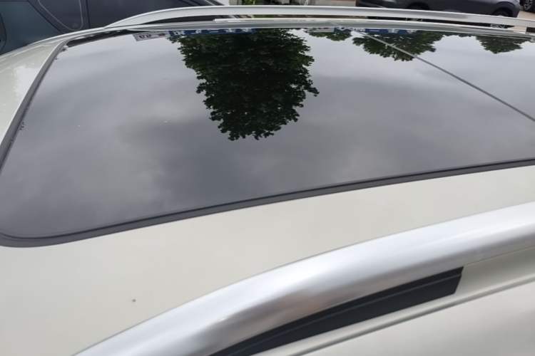 Used Volkswagen Tiguan L 2019 Revised Version 280TSI Automatic Two-Wheel Drive Panoramic Comfort Edition China VI Standard Roof
