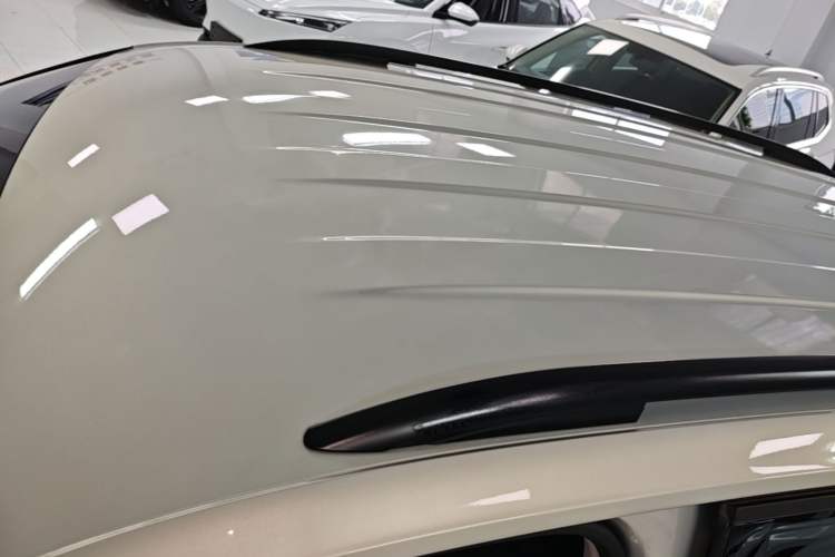 Used Volkswagen Tiguan L 2019 330TSI Automatic Two-Wheel Drive Luxury Edition China VI Standard Roof