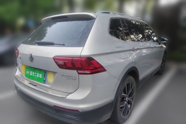 Used Volkswagen Tiguan L 2019 330TSI Automatic Two-Wheel Drive Smart Luxury Version China V Emission Standard Rear Right 45 Deg
