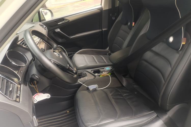 Used Volkswagen Tiguan L 2019 330TSI Automatic Two-Wheel Drive Panoramic Comfort Edition China VI Standard Left Front Seat