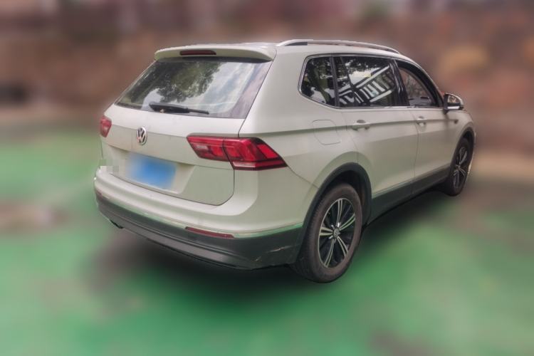 Used Volkswagen Tiguan L 2019 330TSI Automatic Two-Wheel Drive Panoramic Comfort Edition China VI Standard Rear Right 45 Deg