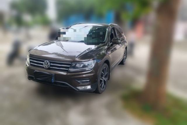 Used Volkswagen Tiguan L 2019 Revised 330TSI Automatic Two-Wheel Drive Smart & Luxury Edition China VI Standard