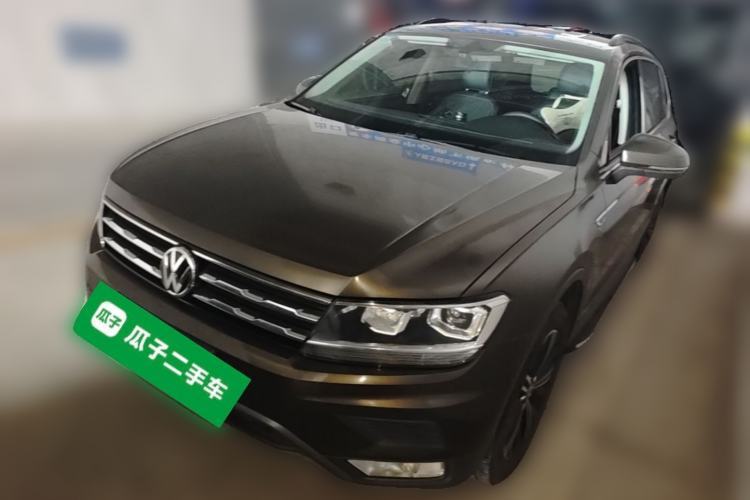 Used Volkswagen Tiguan L 2019 330TSI Automatic Two-Wheel Drive Luxury Edition China VI Standard Guazi used car, China used car export, Used car for sale, Used cars, Cheapest cars for sale
