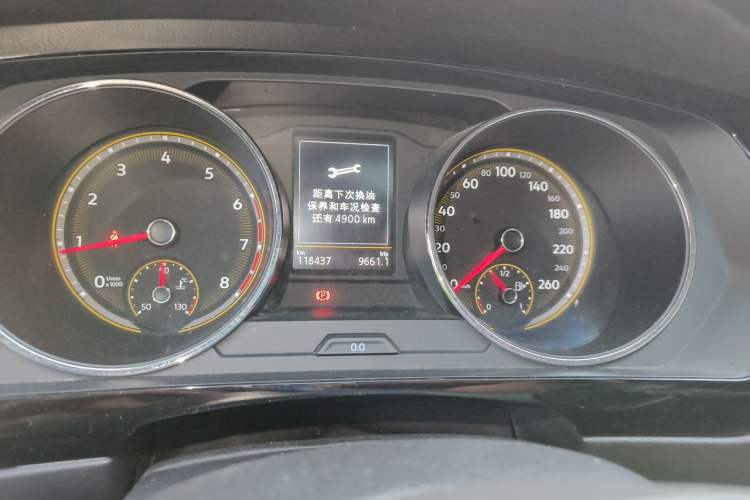 Used Volkswagen Tiguan L 2019 380TSI Automatic All-Wheel Drive Luxury Edition with 7 Seats China VI Standard Instrument Cluster