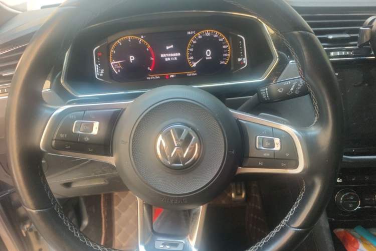 Used Volkswagen Tiguan L 2019 Restyled 330TSI Automatic Two-Wheel Drive R-Line Flagship Version China VI Standard Instrument Cluster